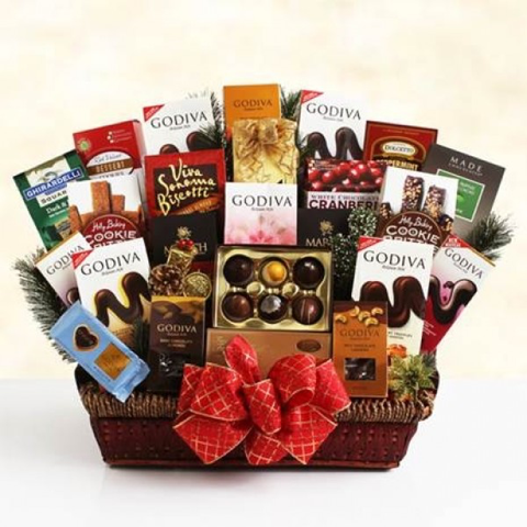 Supreme Gift Basket – Full of Exquisite Godiva Chocolates